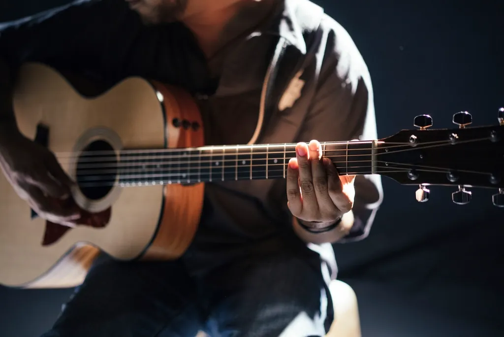 Guitar lesson at Fregaard Music Avenue